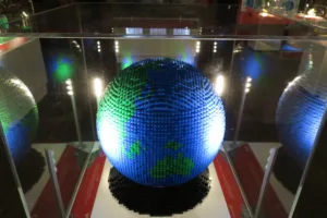 Brick History – Walk through history in LEGO® bricks